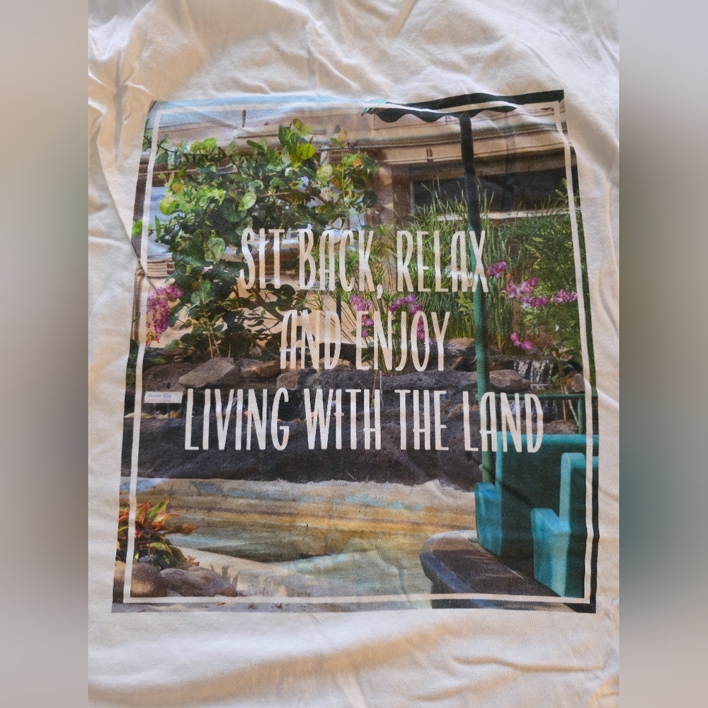 White Disney Tee (Living With The Land Ride)